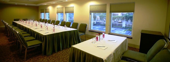 1263/The Muse Sarovar Portico - New Delhi 04.jpg